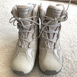 NWOT Salomon Waterproof Snow Boots